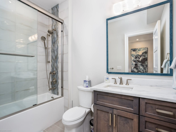 Luxurious Vacation Pool Home in Siesta Key 5 min walk to beach